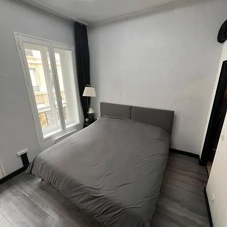Superbe Silencieux Dans L'hyper Centre Lyon