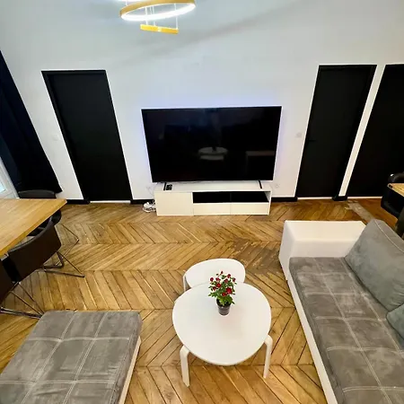 Apartment Superbe Silencieux Dans L'hyper Centre