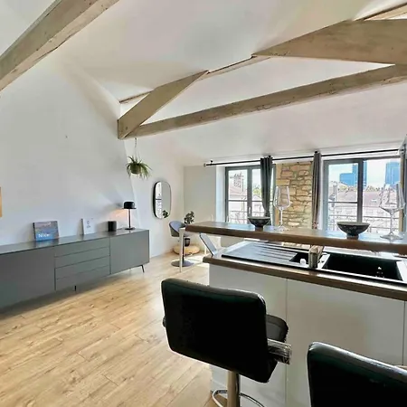 Skyline-vitton Loft72 Apartment *