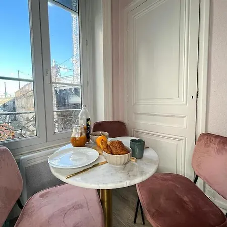 Whitney Apartamento Lyon