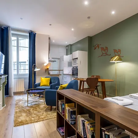 Childebert - Furnished - Downtown *