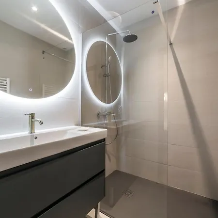 Opera Muse Apartment
