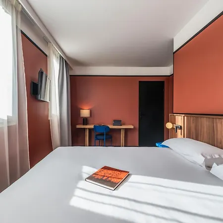 Hotel Le Lumiere 3*