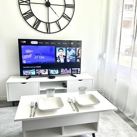 8 Proche Hopitaux Apartment Lyon