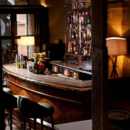 Cour Des Loges Lyon, A Radisson Collection Отель