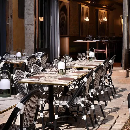 Hotel Cour Des Loges Lyon, A Radisson Collection 5*