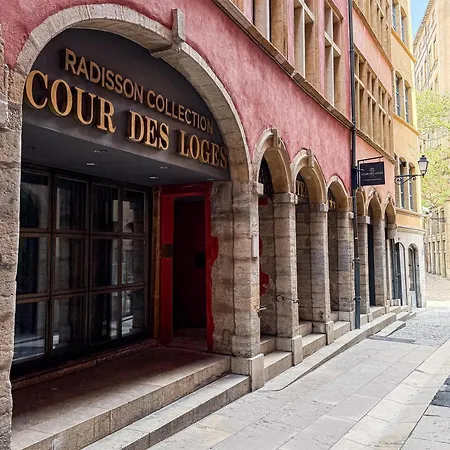 Cour Des Loges Lyon, A Radisson Collection Лион