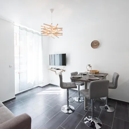 Le Hirvi - Cocon Zen Et Epure A 10min Vieux Apartment