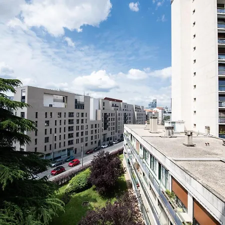 Le 27 - 3*** Cosy A Parking Lyon