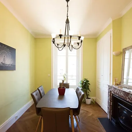 Apartment Confort 134 Thiers - 6e *