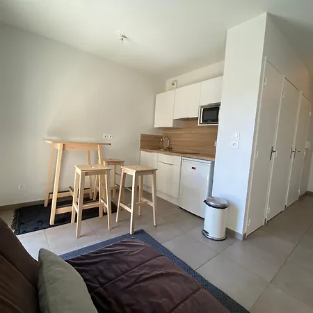 Avec Balcon Immeuble Standing Apartment Lyon