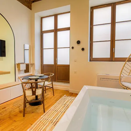 Experience Bahiana Avec Balneo Apartment