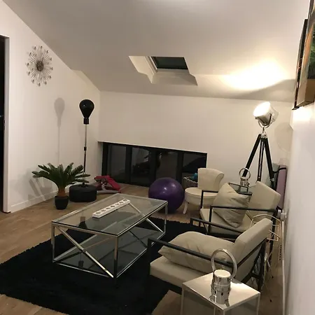 Holiday home Loft 90m2 Avec Chauffe Unique A Lyon