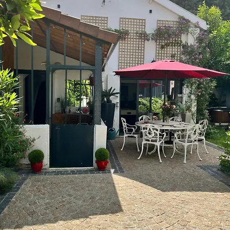 Loft 90m2 Avec Chauffe Unique A Holiday home Lyon