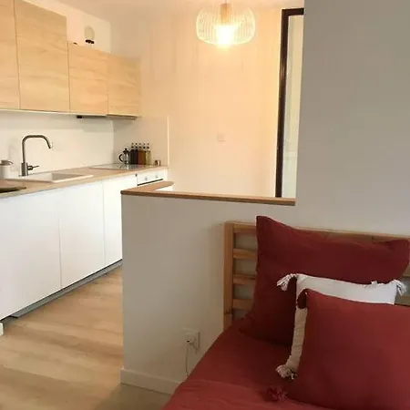 Le Lumiere - Balcony - 5min Part-dieu Apartment