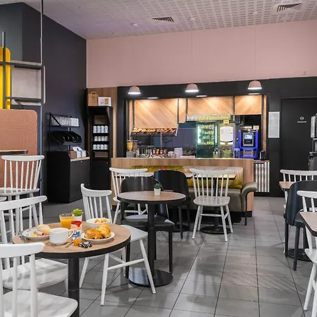 Centre Perrache Berthelot Hotel 3*