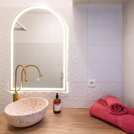 Apartment Le Hirvi - Cocon Zen Et Epure A 10min Vieux Lyon