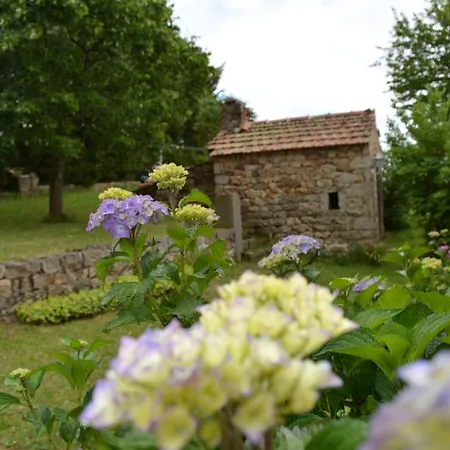 Bed & Breakfast Chambre D'hotes La Paravent 3*