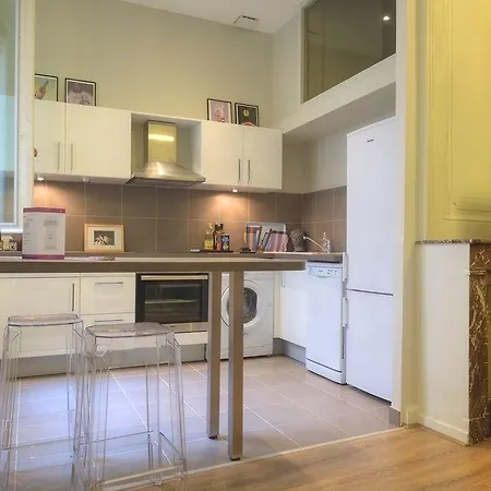 Hotell Riva Lofts And Suites Lyon