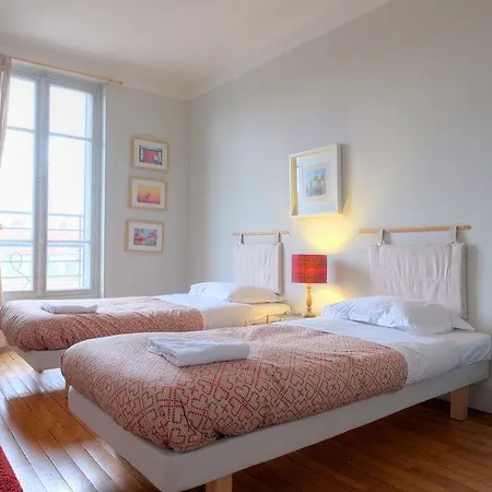 Hotell Riva Lofts And Suites