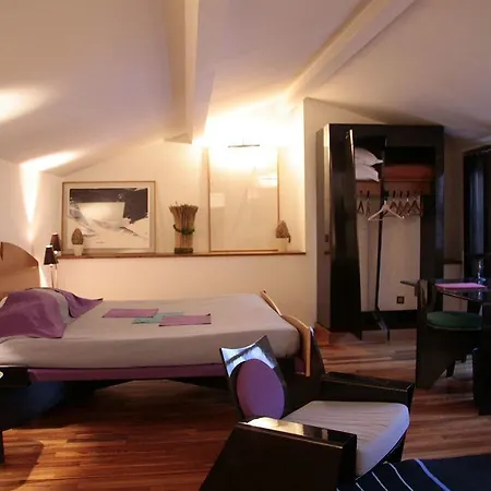 Hotel La Tour Rose Lyon