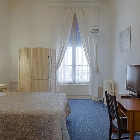 Hotell Des Facultes *