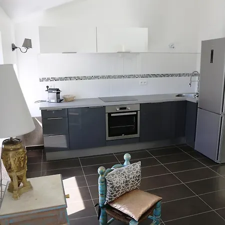 Cite Internationale Apartment Lyon