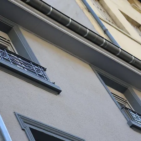 Apartment Cite Internationale Lyon