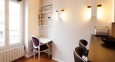 Apartment Appart Ambiance - Duguesclin