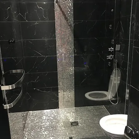 Apartment Le Cabaret Vip