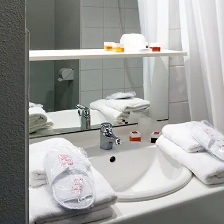 Ξενοδοχείο με διαμερίσματα Residhome Gerland 3*