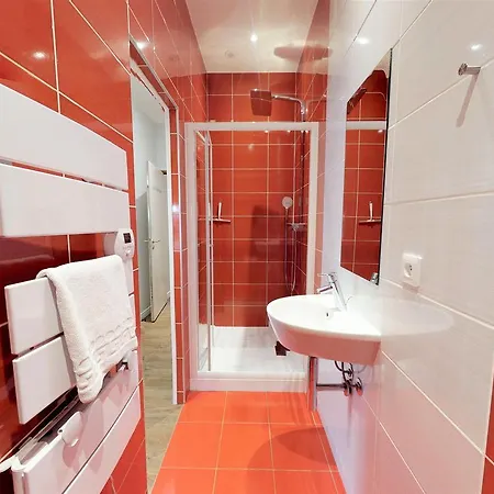 Les Charmettes - 6ieme Daire