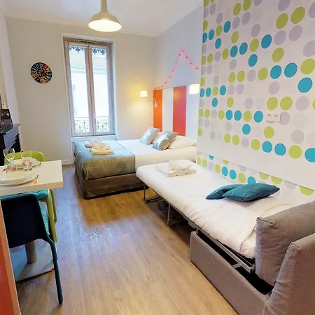 Les Charmettes - 6ieme Daire