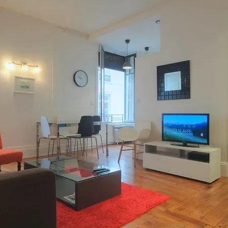 Riva Lofts And Suites 2* Lyon