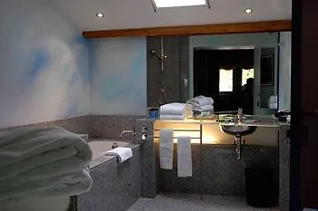 La Tour Rose 4* Lyon