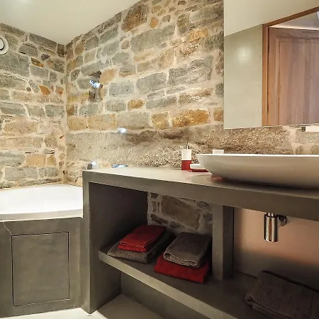 Apartment La Nuit Saint Georges Lyon