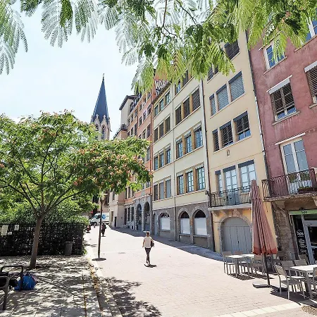Apartment La Nuit Saint Georges