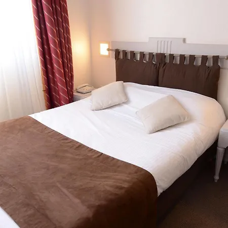 Otel Du Parc 3*