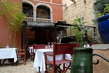 La Tour Rose 4* Lyon