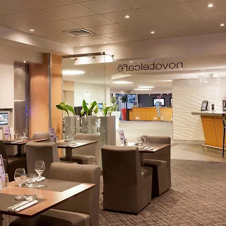 Hotel Novotel Centre Part-dieu 4*
