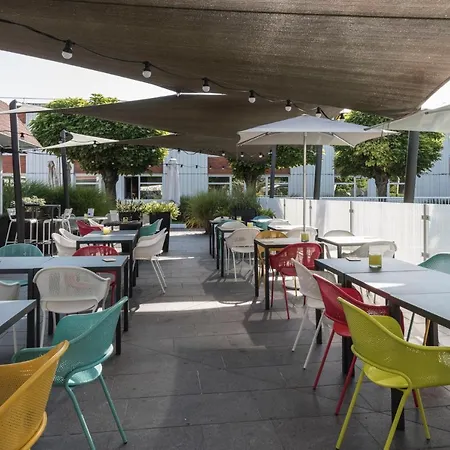 Novotel Lyon Meeting & Events Bron