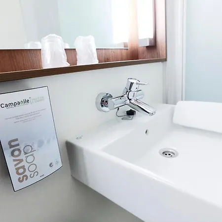 Campanile Centre - Gare Perrache - Confluence 3* Лион
