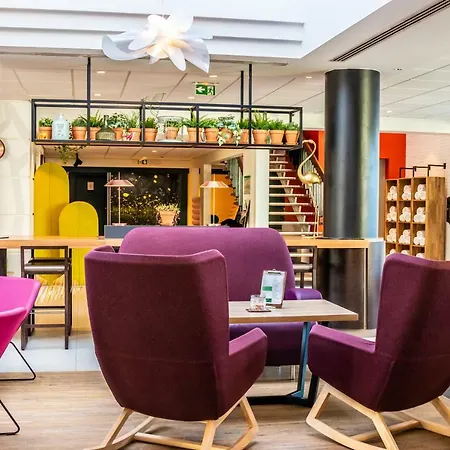 Novotel Lyon Meeting & Events Hotel Bron