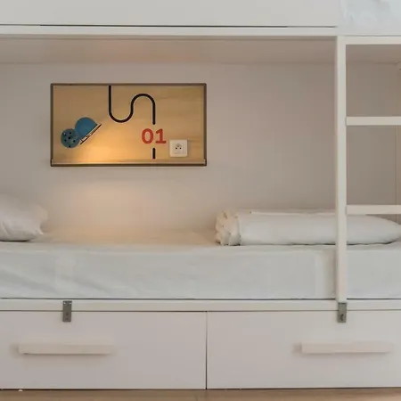 Hostel Slo Les Pentes (adults Only) *
