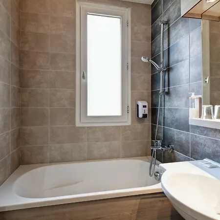 Hotel Le Lumiere 3*