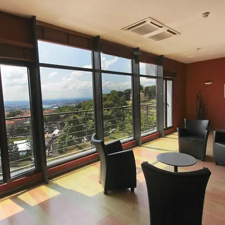 Hotell Centre Jean Bosco