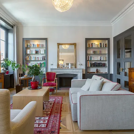 Hotel Le Vaubecour Presqu'ile 2*