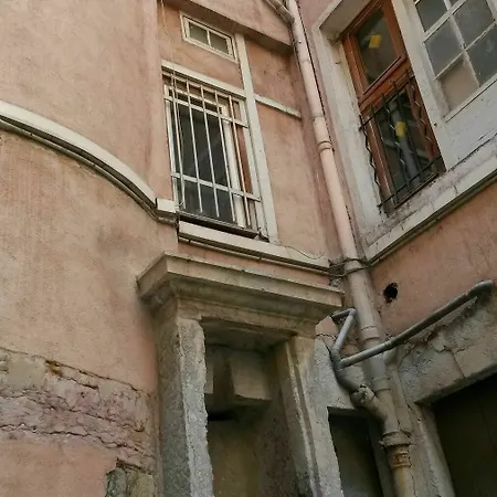 Apartment La Nuit Saint Georges