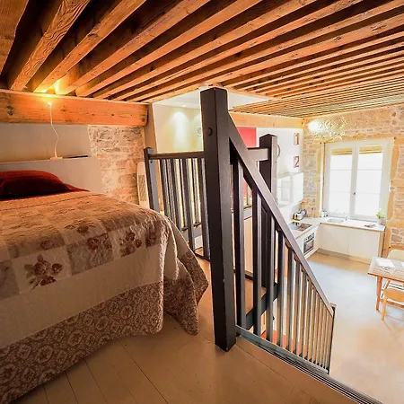 Apartment La Nuit Saint Georges Lyon