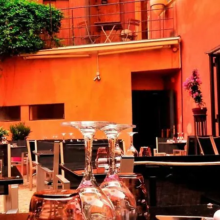 La Tour Rose